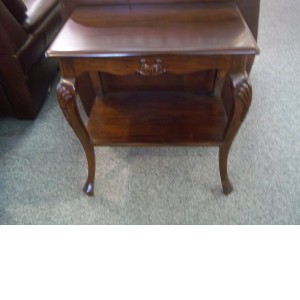 Shell Lamp Table